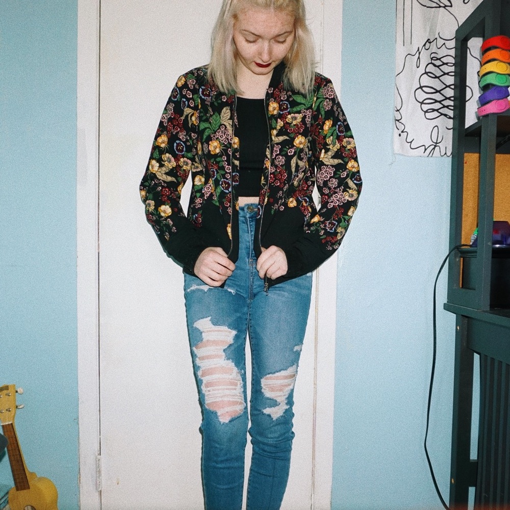 Flower printer bomber jacket - Picture 4 of 8